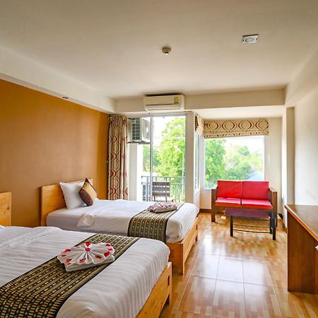The Lord Nelson Hotel Bancsang Szoba fotó